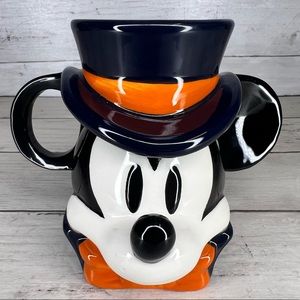 Disney Mickey Mouse Halloween Dracula ceramic mug 🆕